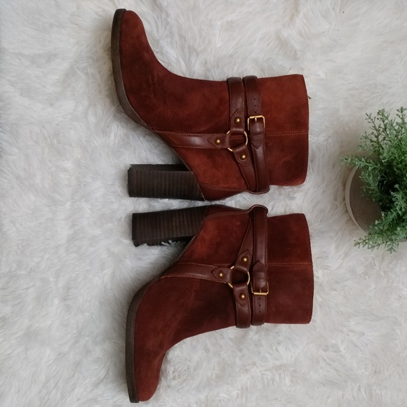 Ugg Suede Dandridge harness Bootie size 7 - Picture 5 of 9